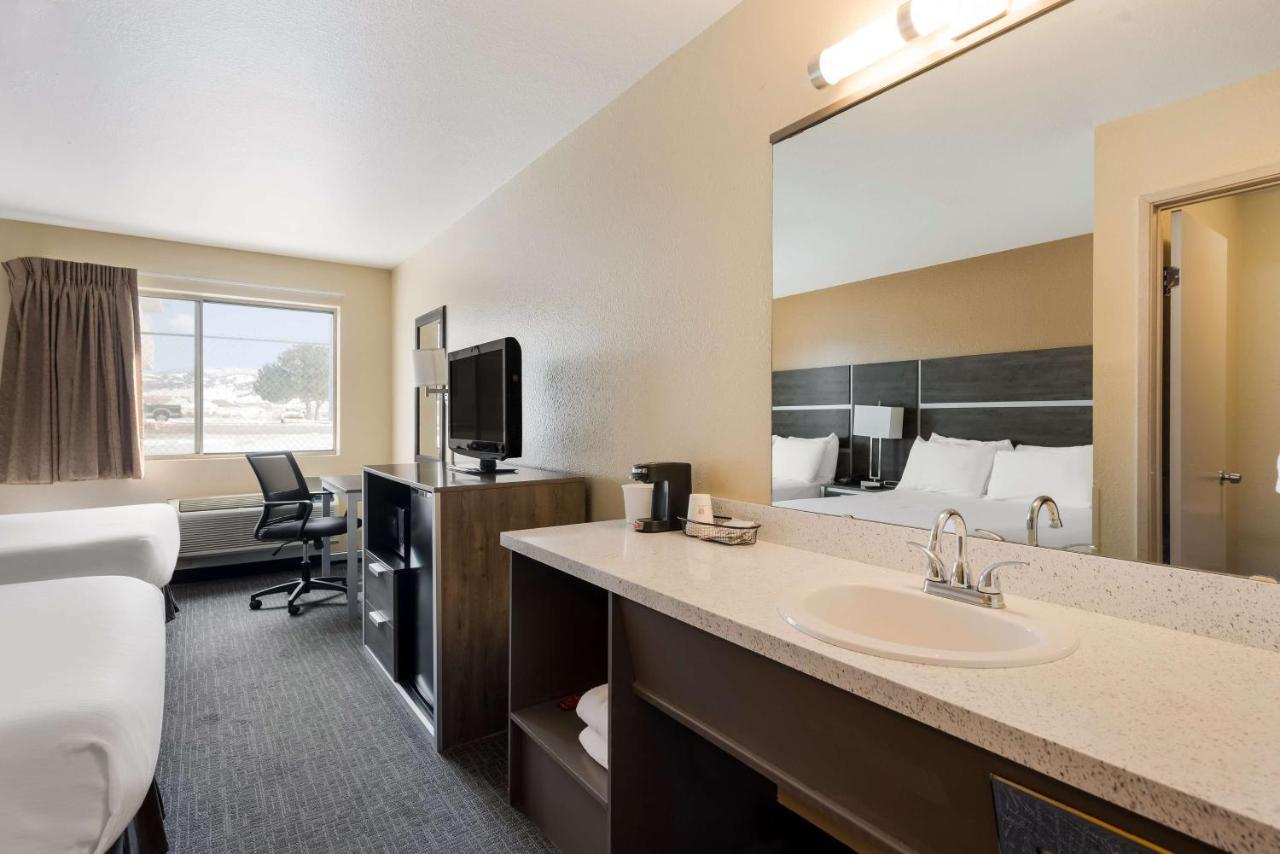 Surestay Hotel By Best Western Wells Eksteriør bilde