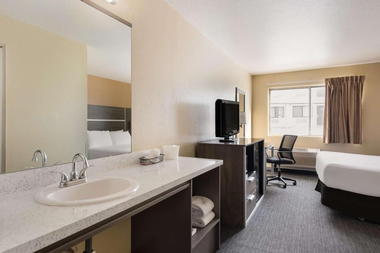 Surestay Hotel By Best Western Wells Eksteriør bilde