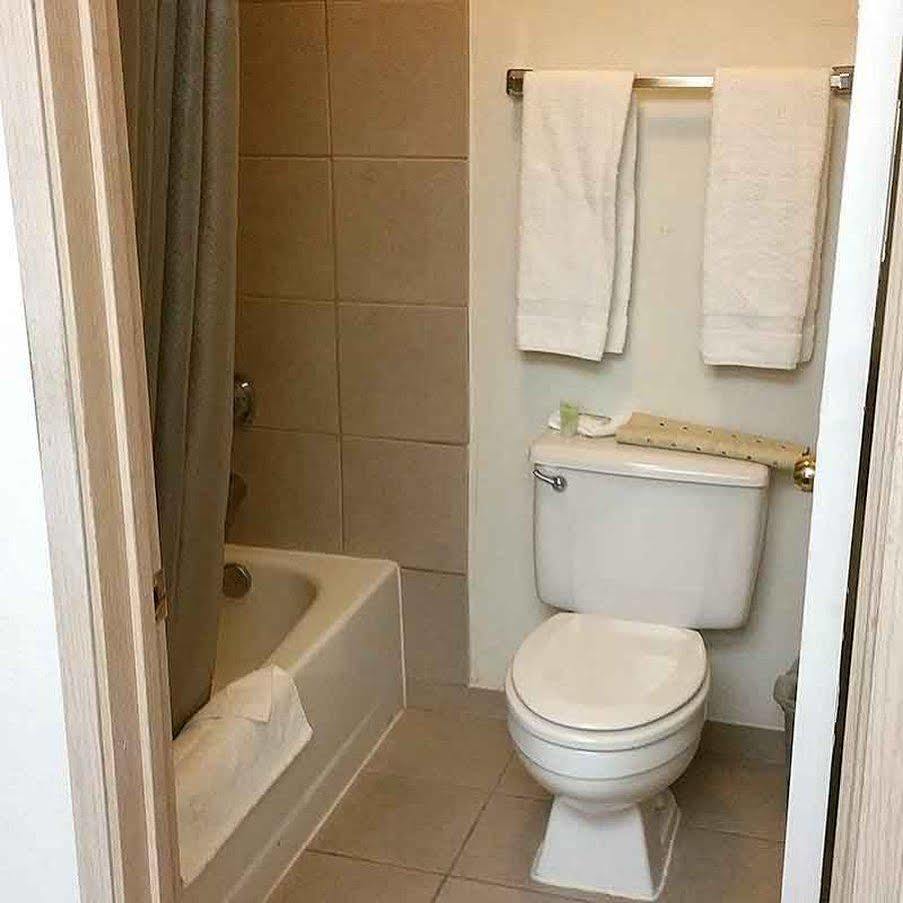 Surestay Hotel By Best Western Wells Eksteriør bilde